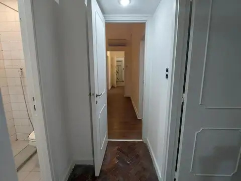 VENTA PB 4 AMB 2 BAÑOS RIOBAMBA Y CORDOBA FINANCIA PERMUTA