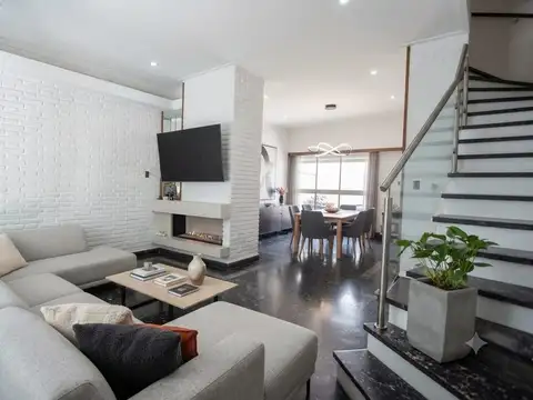 Venta Velez Sarfield / Floresta Casa 5 Amb - Pileta - Quincho - Garage