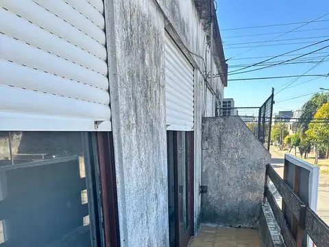 Departamento en Alquiler en Lomas del Mirador, $ 600.000