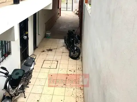 ALQUILER DE 2 AMBIENTES EN JOSE C PAZ.