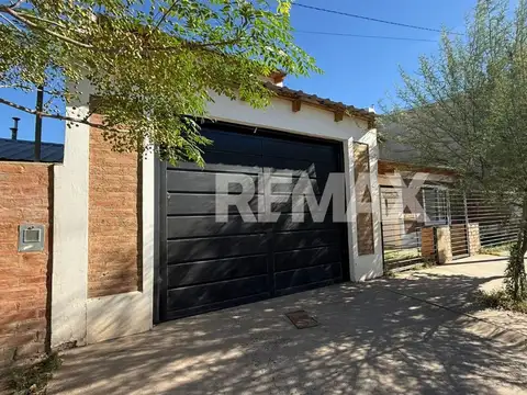 Los Aromos 1300