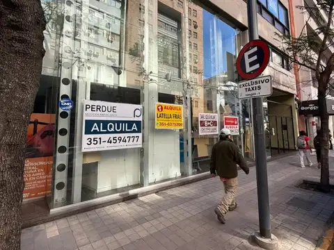 Importante Local en Alquiler sobre Av Colon Centro de Cordoba