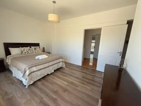 Departamento en Alquiler con 1 cocheras