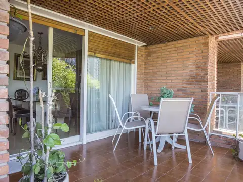 Departamento en Venta con 1 cocheras