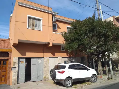 Casa en Venta en Ramos Mejía Sur, USD 120.000