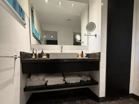 Casa en Alquiler en Martínez, USD 5.900
