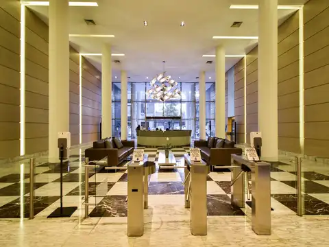 Alquiler IMPECABLE Oficina 135m2 con Cochera - Libertador Plaza - OLAZABAL Y LIBERTADOR