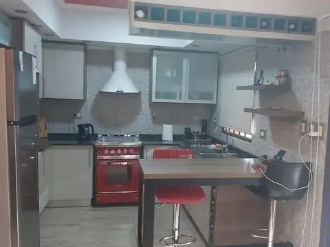 Bv..9 De Julio 893