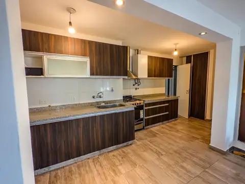 Casa en B Poeta Lugones