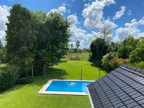 Casa 5 ambientes con 3 baños