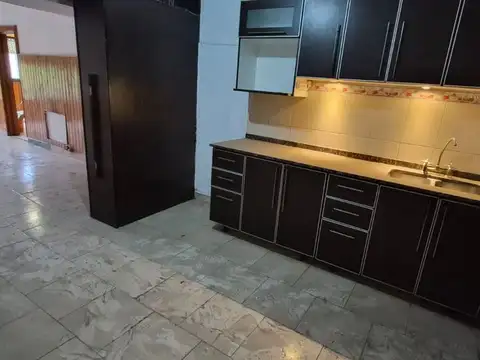Depto Tipo Casa en Venta de 6 dormitorios