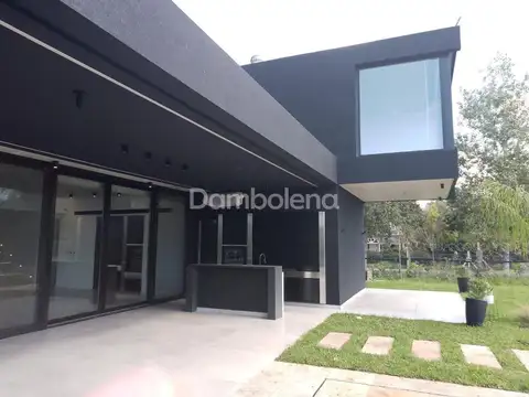 Casa en Alquiler A Estrenar