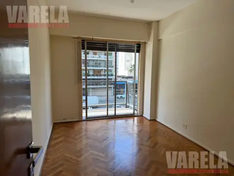 Departamento en Alquiler en Caballito, $ 900.000