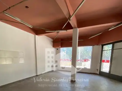 Local a la venta en Bernal
