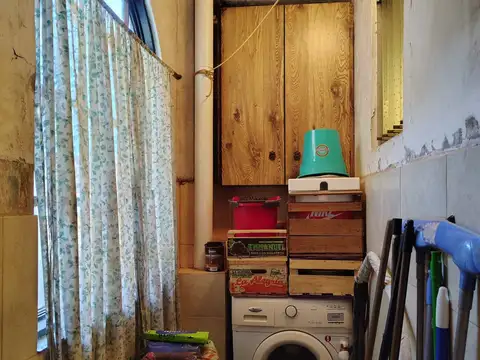 Depto Tipo Casa en Venta 61 años