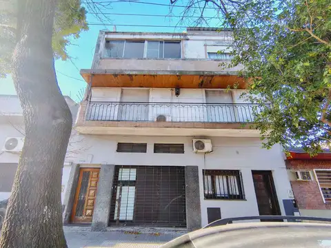 VENTA- 2 PH DE 3 Y 2 AMB.SIN EXPEN-PQUE AVELLANEDA