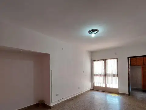 Casa en Alquiler al Este