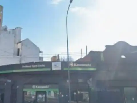 Avenida Rivadavia  al 10700