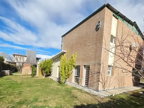 Venta Casa en Barrio Privado La Zagala - 3 dorm.
