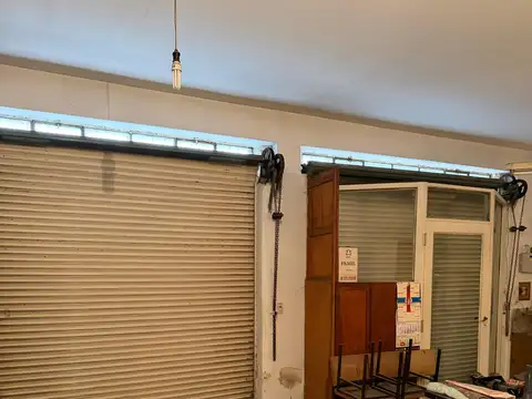 Casa 6 ambientes con 2 baños