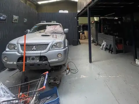 Depósito en venta en Merlo zona industrial