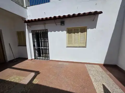 Casa en Alquiler en Caseros, $ 490.000