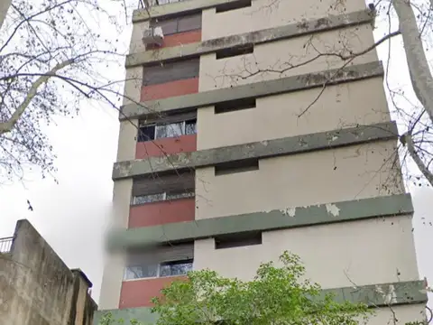 Helguera 1500, Piso PB