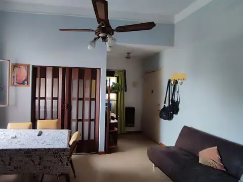 CÓMODO PH 3 AMB CON PATIO - ZONA CENTRICA-