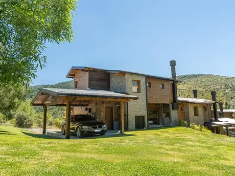 Casa 4amb en Venta Zona Polo Arelauquen, Bariloche, Argentina