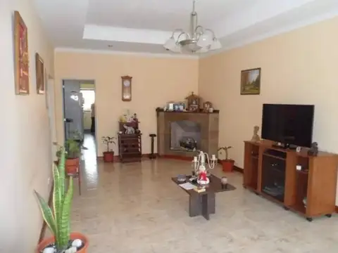 Pasaje Uriarte e/ Pasaje Sbardolini y Pasaje García