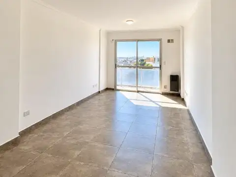 ALQUILER MONOAMBIENTE CON BALCÓN– Edificio Piamonte IV,