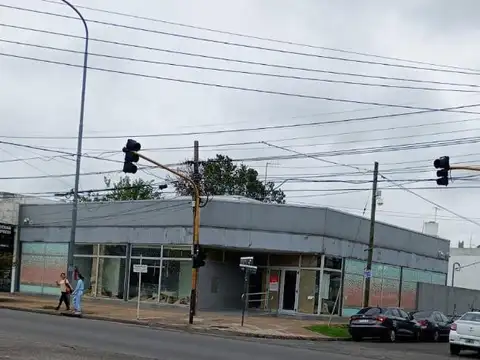 Local en Alquiler 8 años