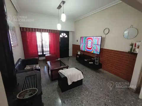 Depto Tipo Casa 3 ambientes con 1 baño