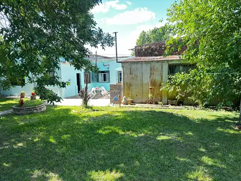 VENTA| Antigua Casona con Salón de ventas y Galpón comercial