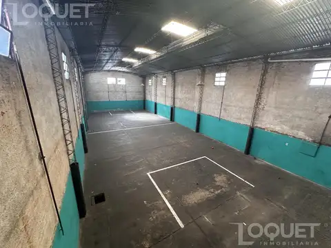 Galpon en Venta 10  mts Frente