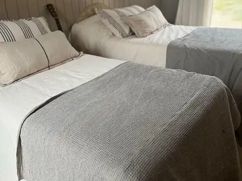 Casa 6 ambientes con 4 baños