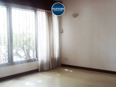 Casa en Venta en Olivos, USD 225.000