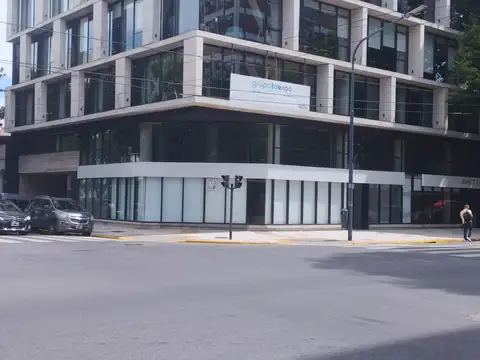 Local en Alquiler en Parque Patricios, $ 6.700.000