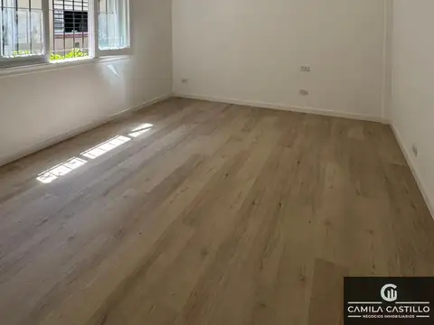 Depto Tipo Casa 2 ambientes con 1 baño