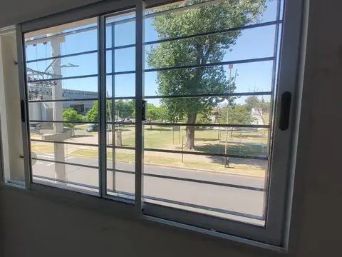 Departamento en Venta en Granadero Baigorria, USD 65.000