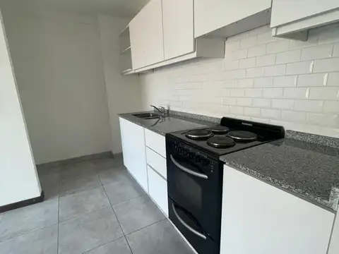 Departamento en Venta en Villa Luro, USD 160.000