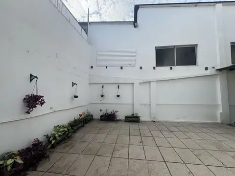 Galpon en Alquiler A Estrenar