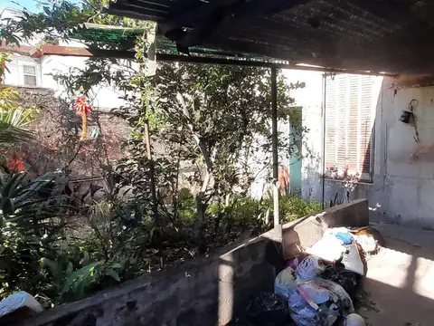 Depto Tipo Casa en Venta con 1 cocheras