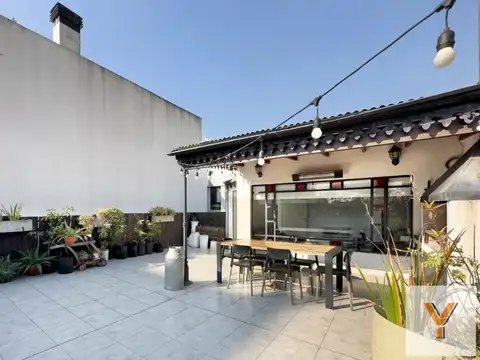 Depto Tipo Casa 4 ambientes con 2 baños