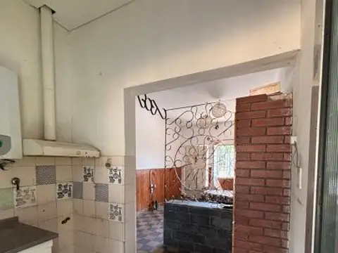 Casa 3 ambientes con 1 baño