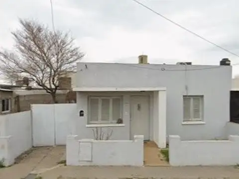 Casa a reciclar, excelente ubicacion en San Lorenzo
