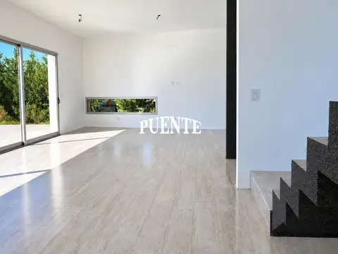 Casa en Venta en Countries y Barrios Cerrados en San Vicente, USD 350.000