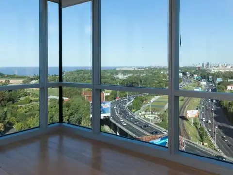 Departamento en Venta con 3 cocheras