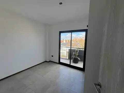 ALQUILER DEPARTAMENTO 2 AMBIENTES EN VILLA ADELINA