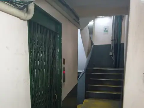 Cochera en venta Tribunales